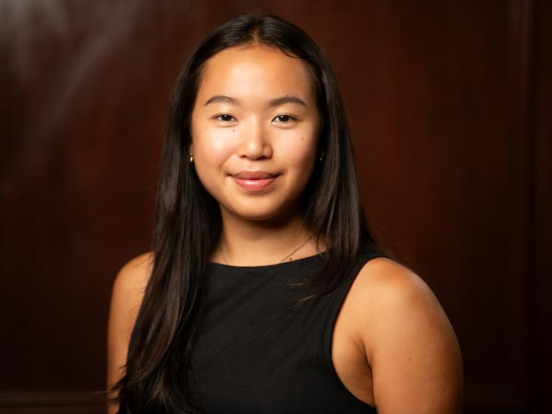 Erica Zhao headshot